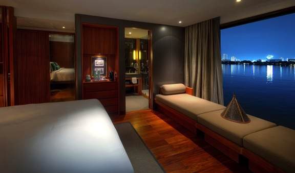 Ship accomodation